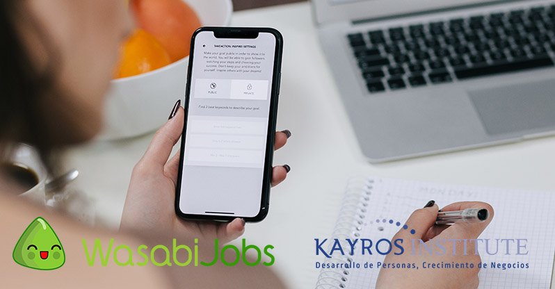 Encuentra trabajo por WhatsApp y aumenta tu valor como futuro empleado